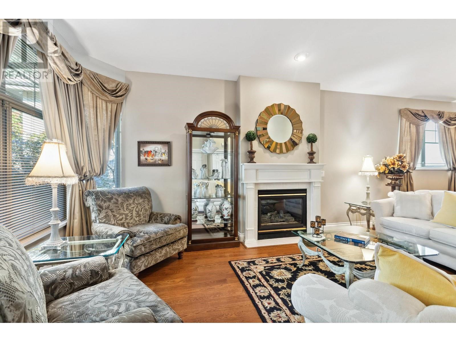 Property at 121 2979 PANORAMA DRIVE image 5
