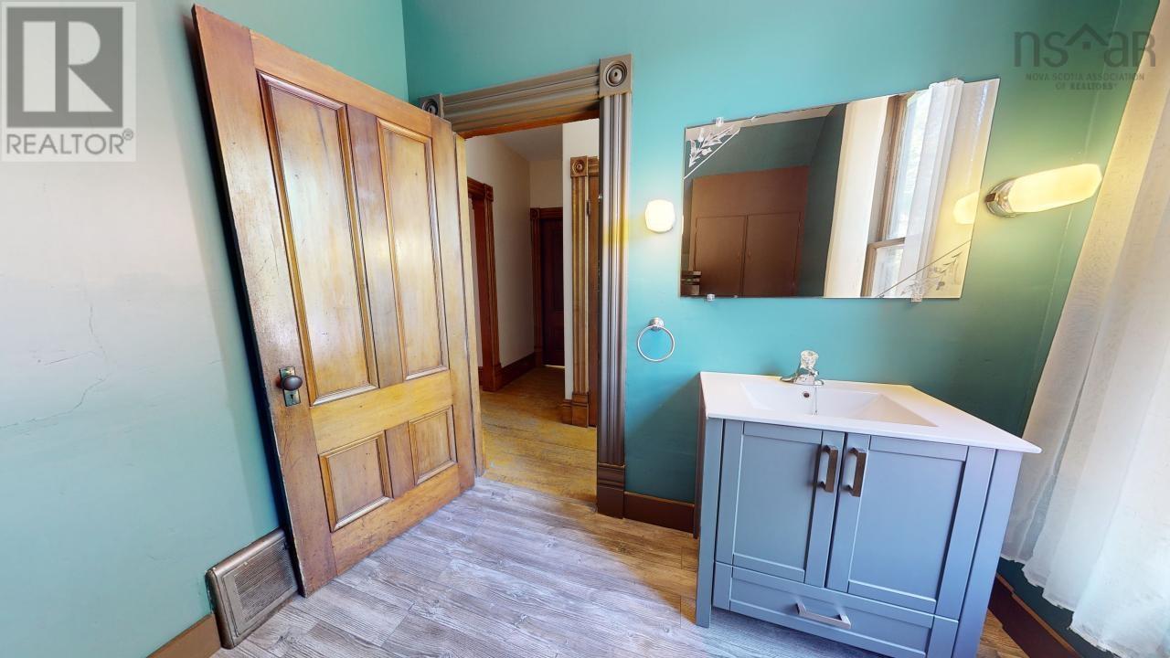 472 Main Street, Parrsboro, Nova Scotia  B0M 1S0 - Photo 45 - 202502226