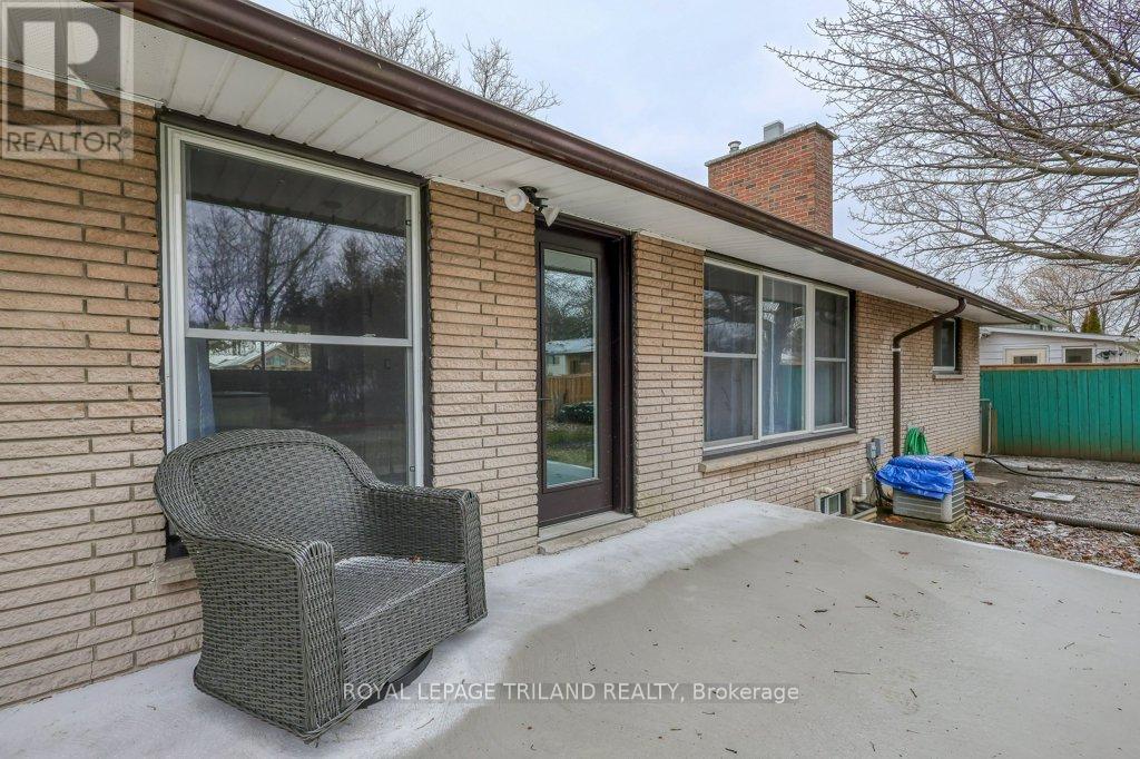 Photo 12 of 38 for 796 Elm Street
