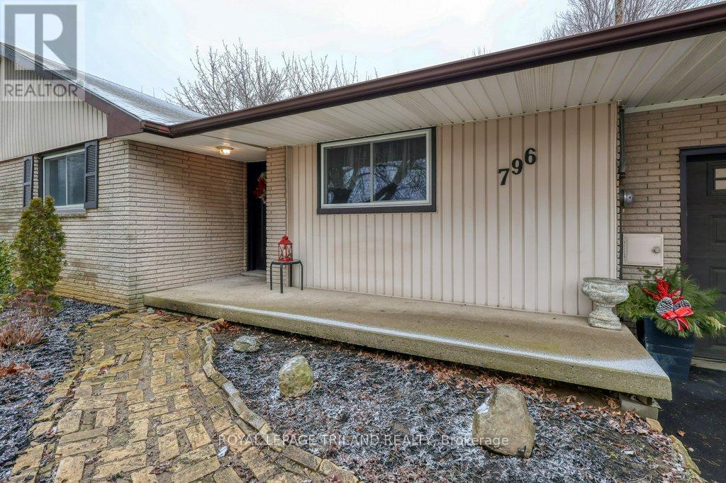 Photo 6 of 38 for 796 Elm Street