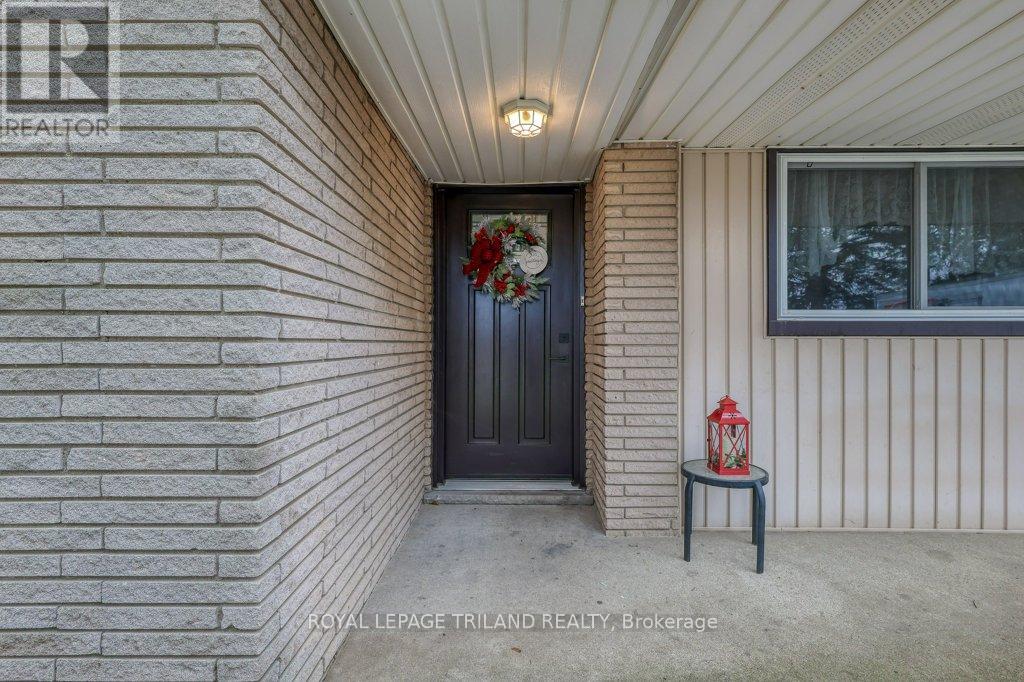 Photo 7 of 38 for 796 Elm Street