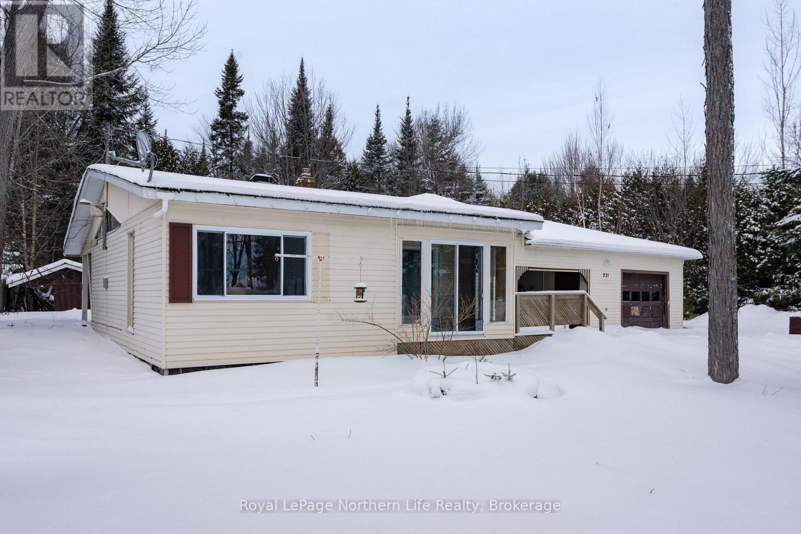 1580 Jocko Point Road, North Bay, Ontario  P1B 8G5 - Photo 2 - X11954762