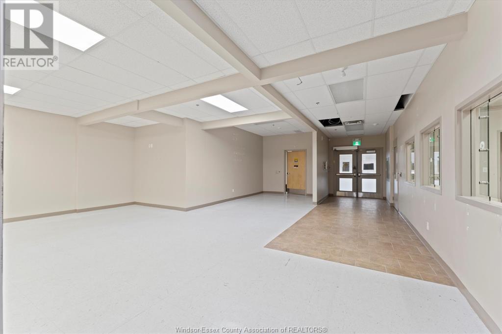 Property at 736-744 OUELLETTE AVENUE image 4