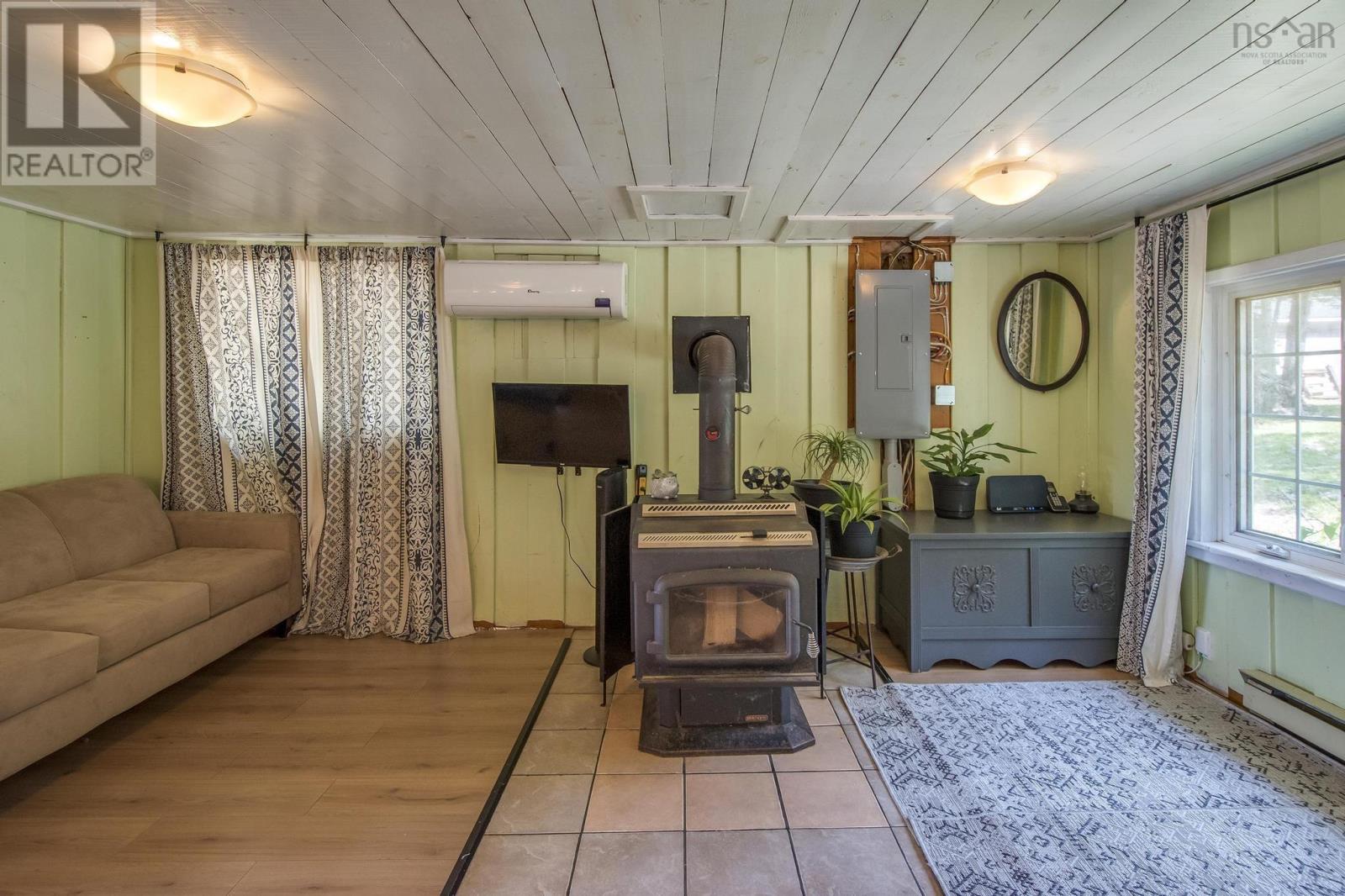 83 Cottage Road, Forest Glen, Nova Scotia  B0W 1L0 - Photo 9 - 202502229