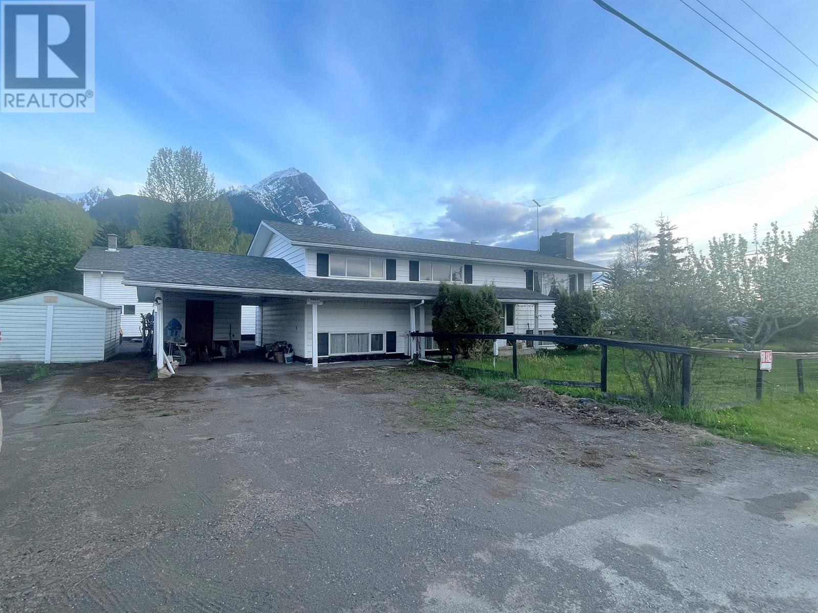 Property at 4522 13TH AVENUE image 2