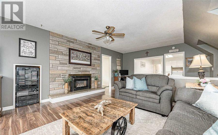 7913 Highway 7, Guelph/eramosa, Ontario  N1H 6H8 - Photo 13 - X11950935