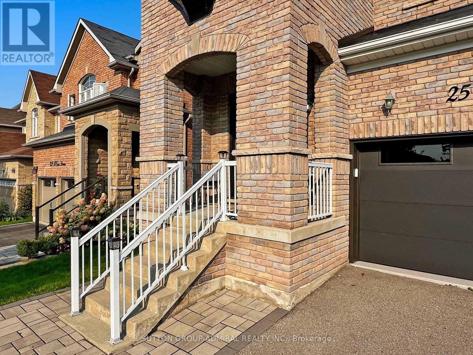 Property at 25 D'EVA DRIVE image 4