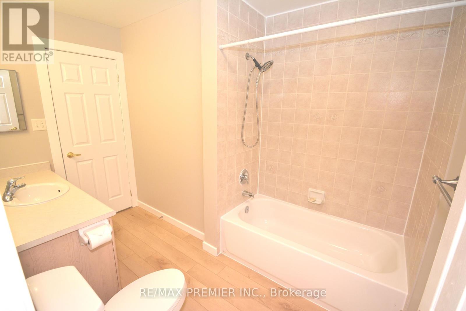 16 Commonwealth Road, Barrie, Ontario  L4M 7J6 - Photo 20 - S11954807