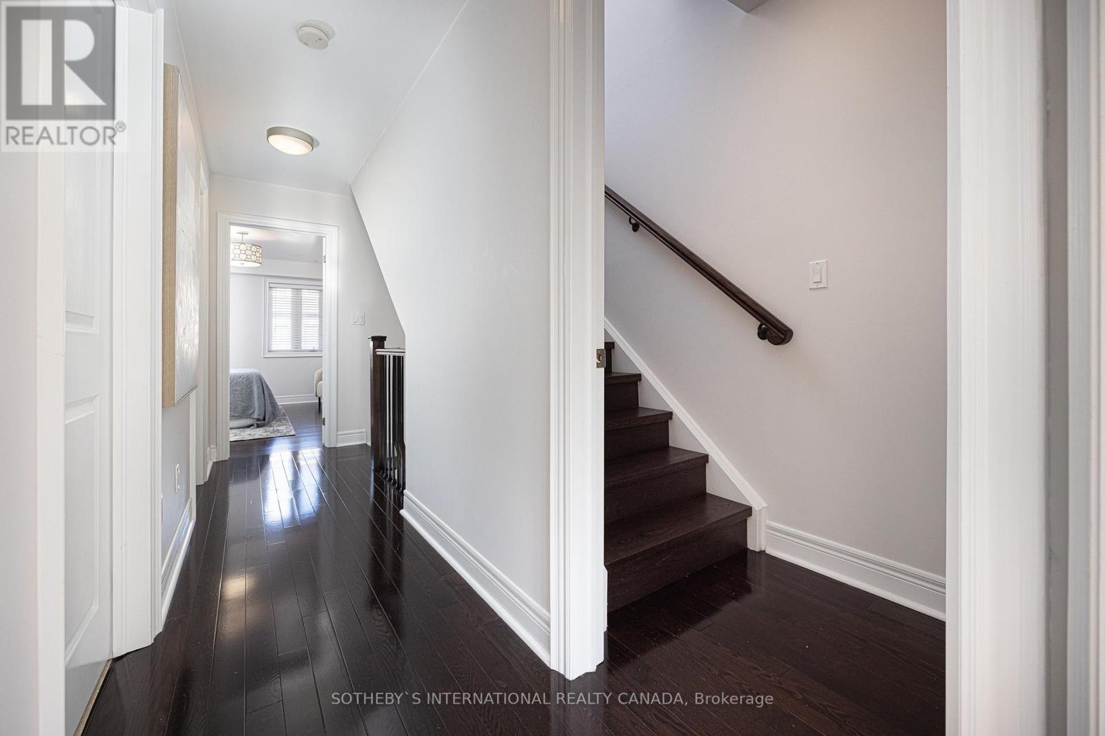 24 Ruby Lang Lane, Toronto, Ontario  M8Z 0B7 - Photo 12 - W11954796