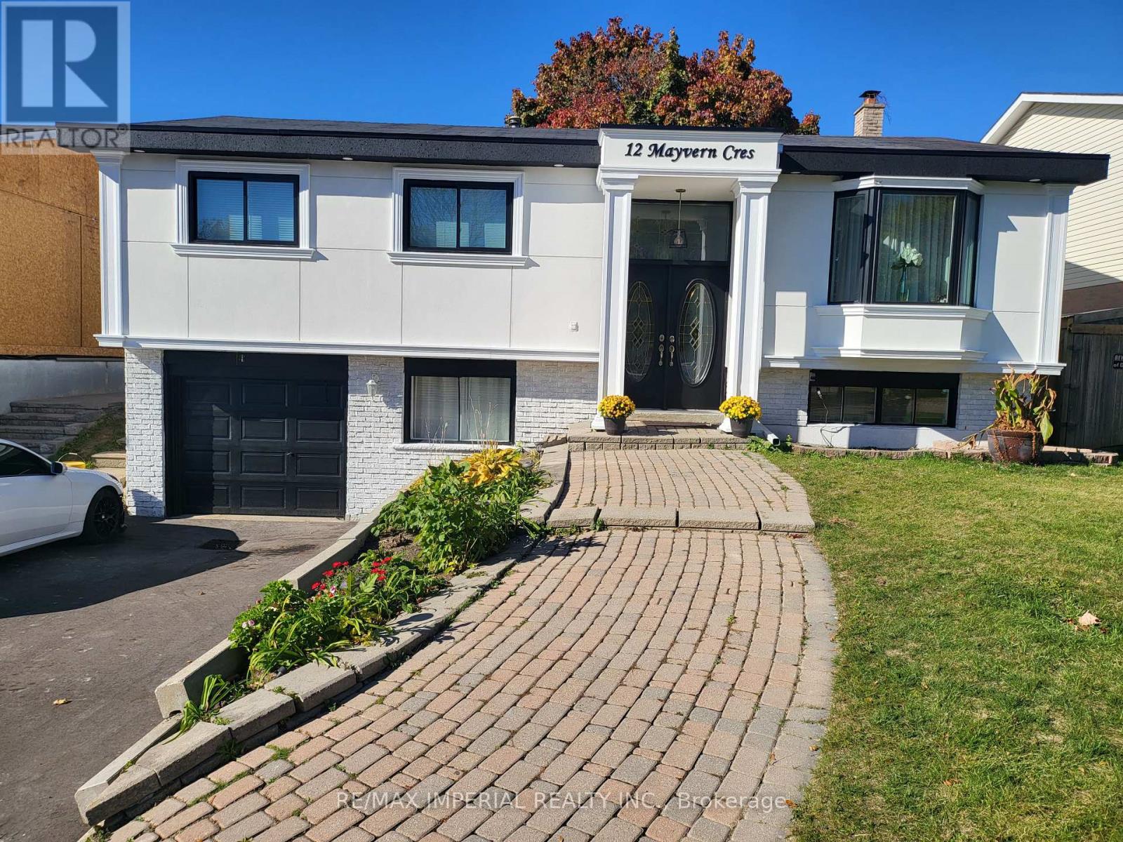 Property at 12 MAYVERN CRESCENT image 2
