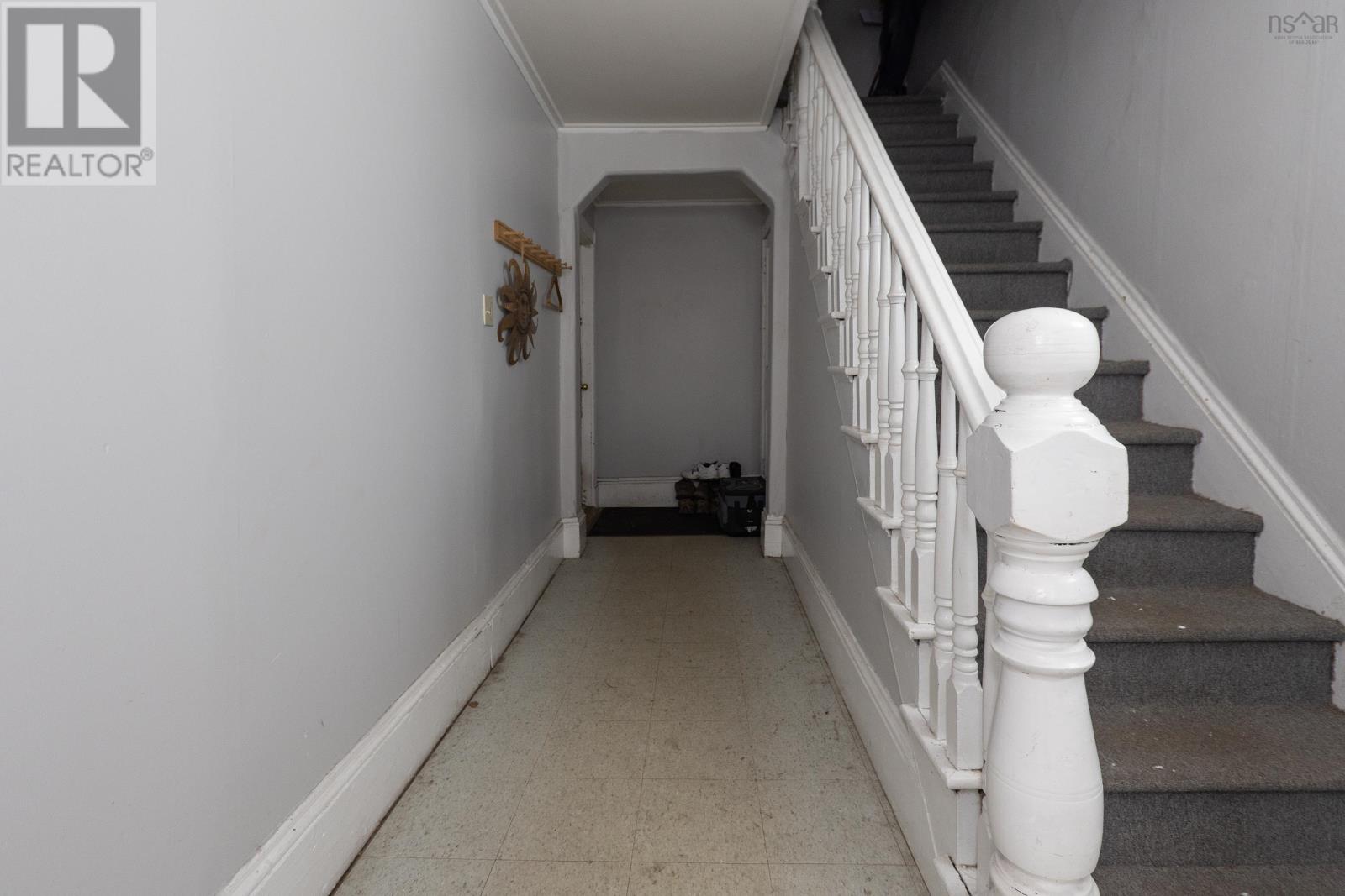 63 Havelock Street, Amherst, Nova Scotia  B4H 3K3 - Photo 4 - 202502232