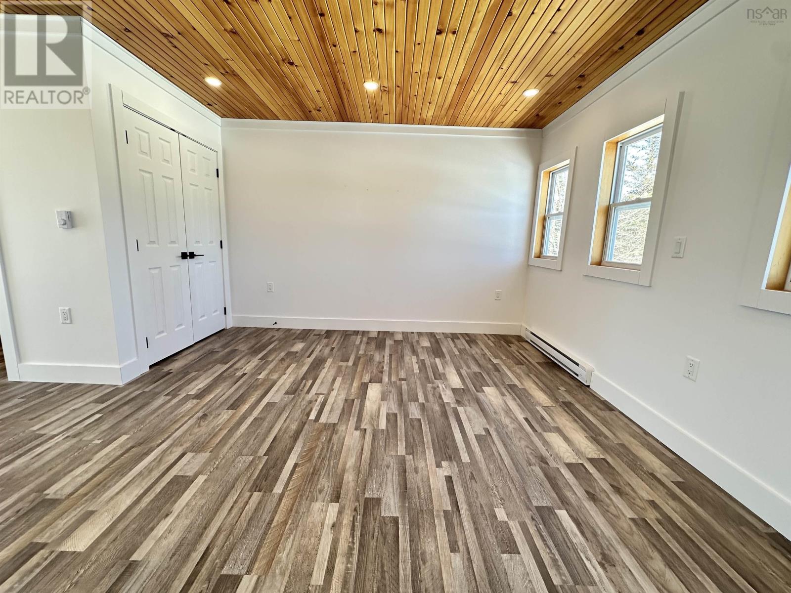 1988 New Chester Road, New Chester, Nova Scotia  B0J 2K0 - Photo 36 - 202502234