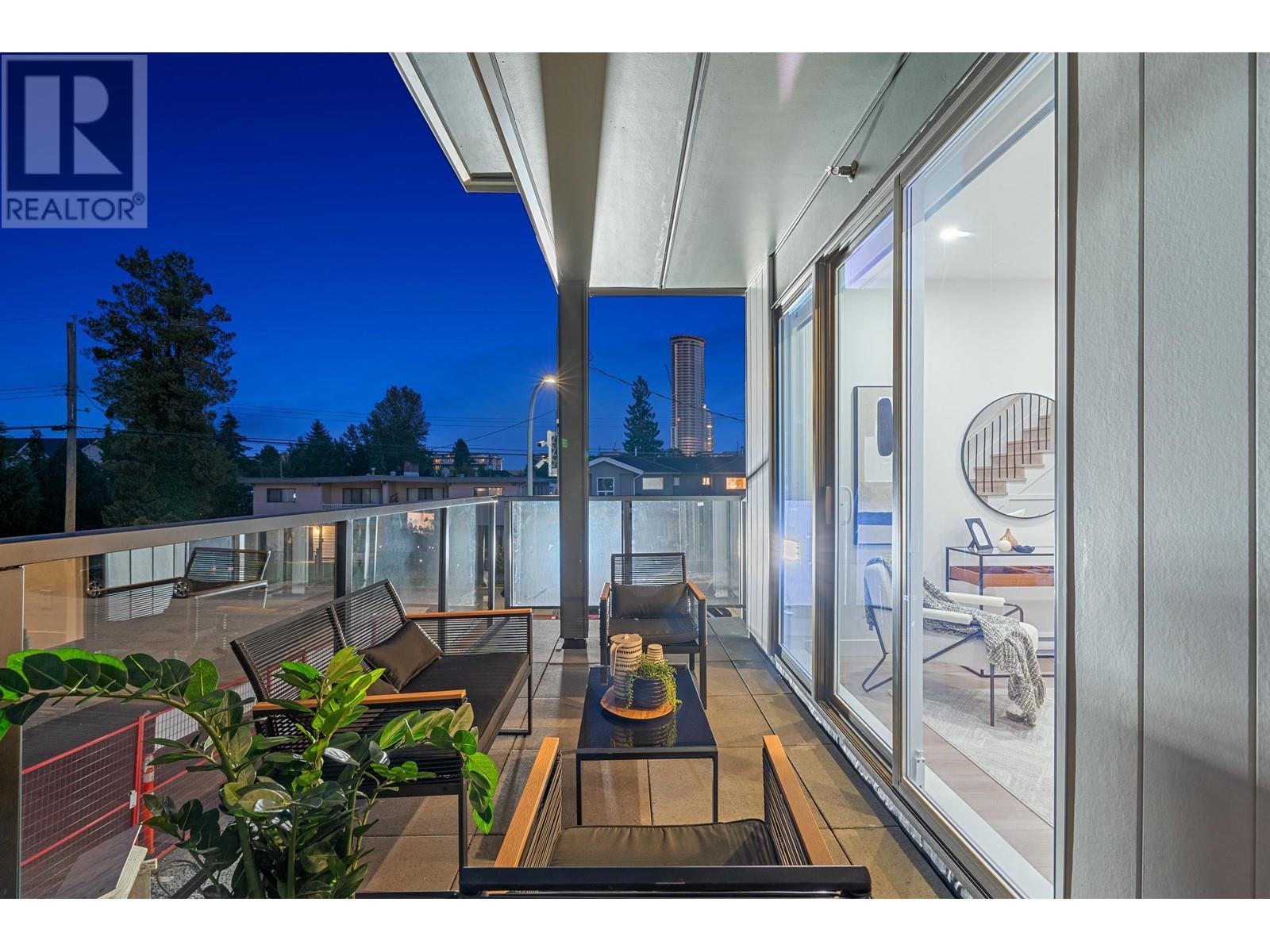 212 7161 17th Avenue, Burnaby, British Columbia  V3N 1K8 - Photo 40 - R2963238