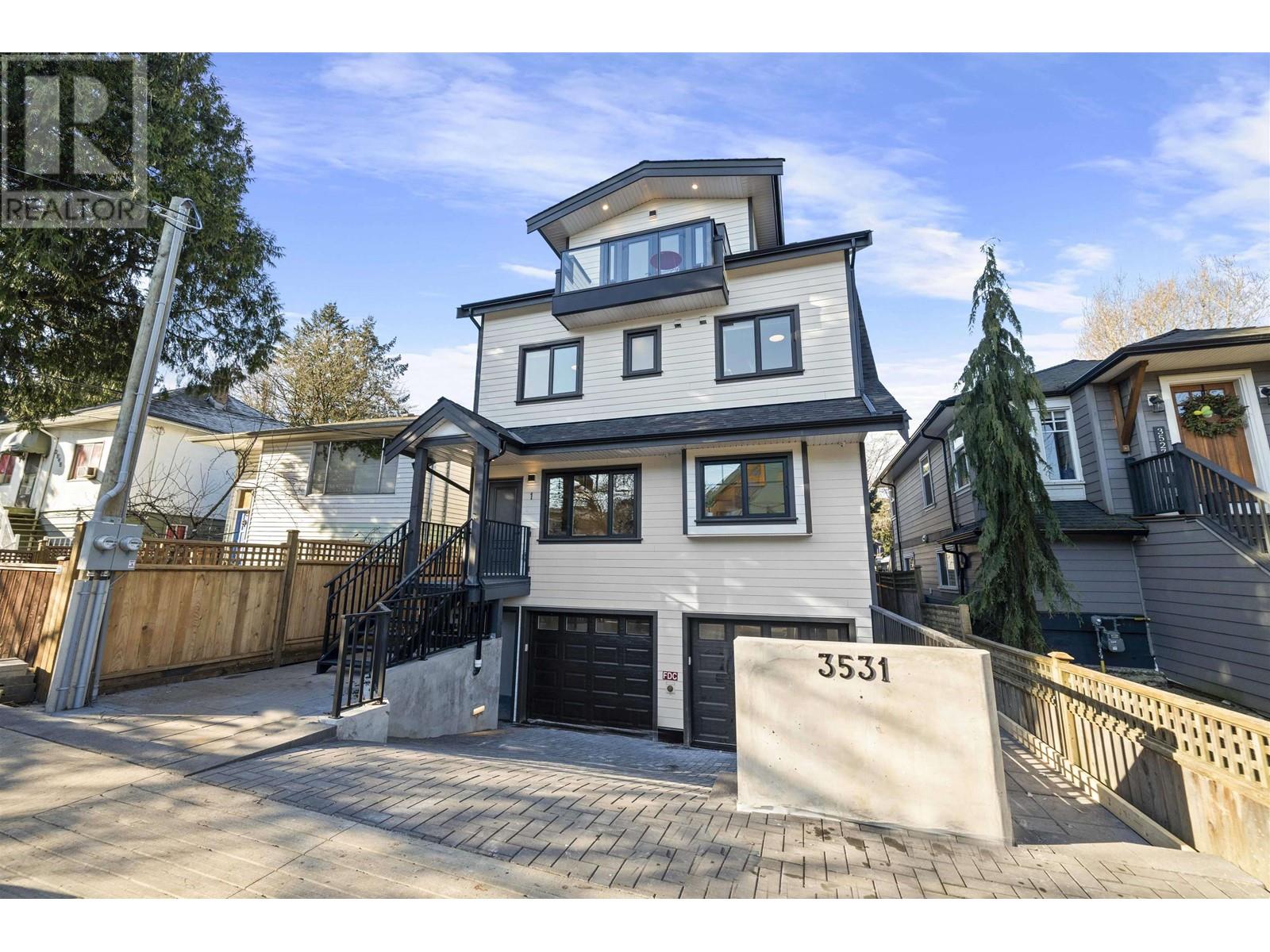 1 3531 Marshall Street, Vancouver, British Columbia  V5N 4S2 - Photo 1 - R2963245