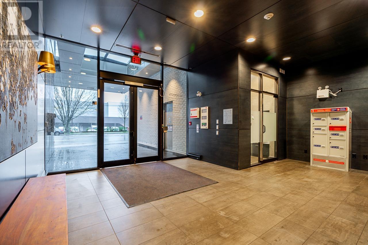 220 1588 E Hastings Street, Vancouver, British Columbia  V5L 0B8 - Photo 3 - R2963257
