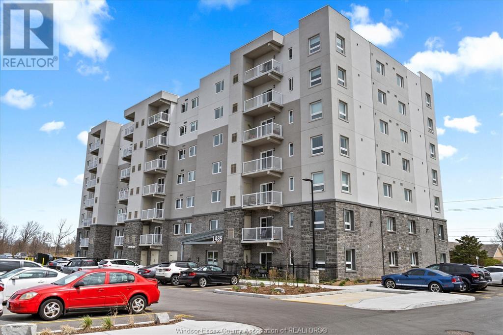 1489 Banwell Unit# 319, Windsor, Ontario  N8P 0G4 - Photo 3 - 25002242