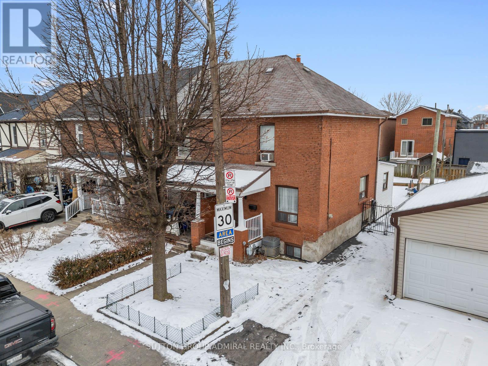 2 Gray Avenue, Toronto, Ontario  M6N 4S6 - Photo 25 - W11954971