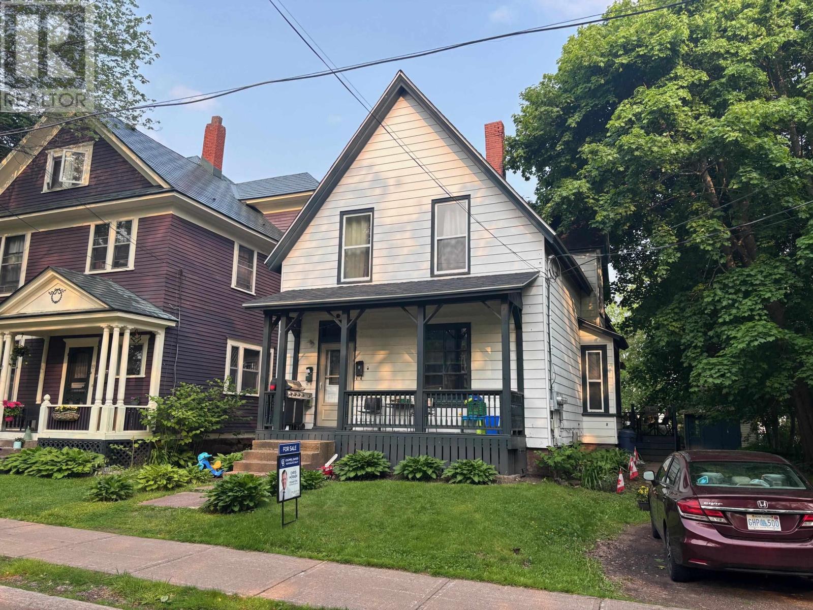 11 Robie Street, amherst, Nova Scotia