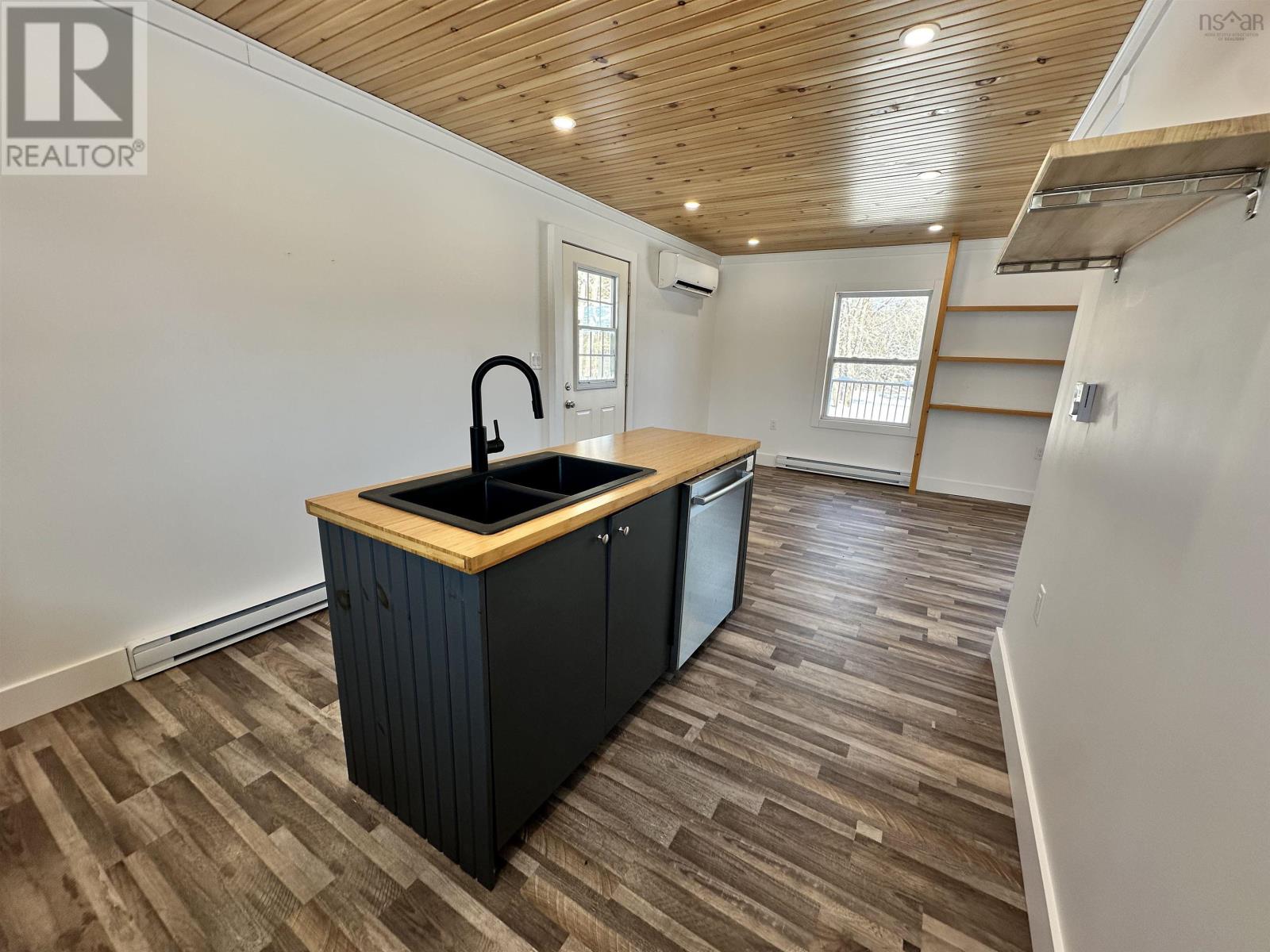 1988 New Chester Road, New Chester, Nova Scotia  B0J 2K0 - Photo 13 - 202502239