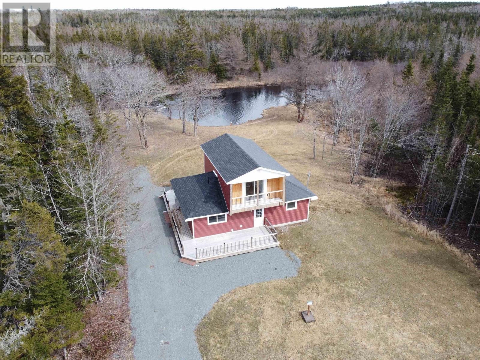 1988 New Chester Road, New Chester, Nova Scotia  B0J 2K0 - Photo 3 - 202502239