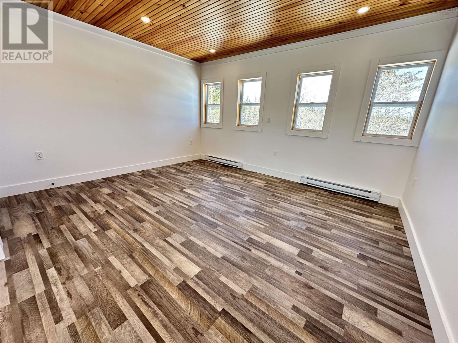 1988 New Chester Road, New Chester, Nova Scotia  B0J 2K0 - Photo 35 - 202502239