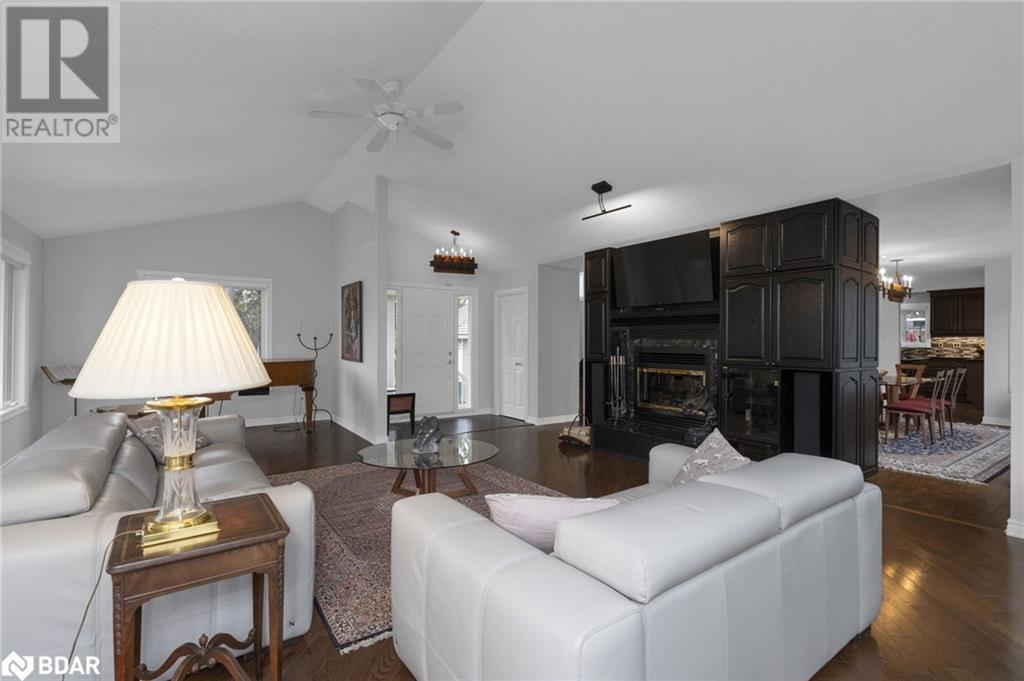 54 Highland Drive Drive, Oro-Medonte, Ontario  L0L 2L0 - Photo 8 - 40695693