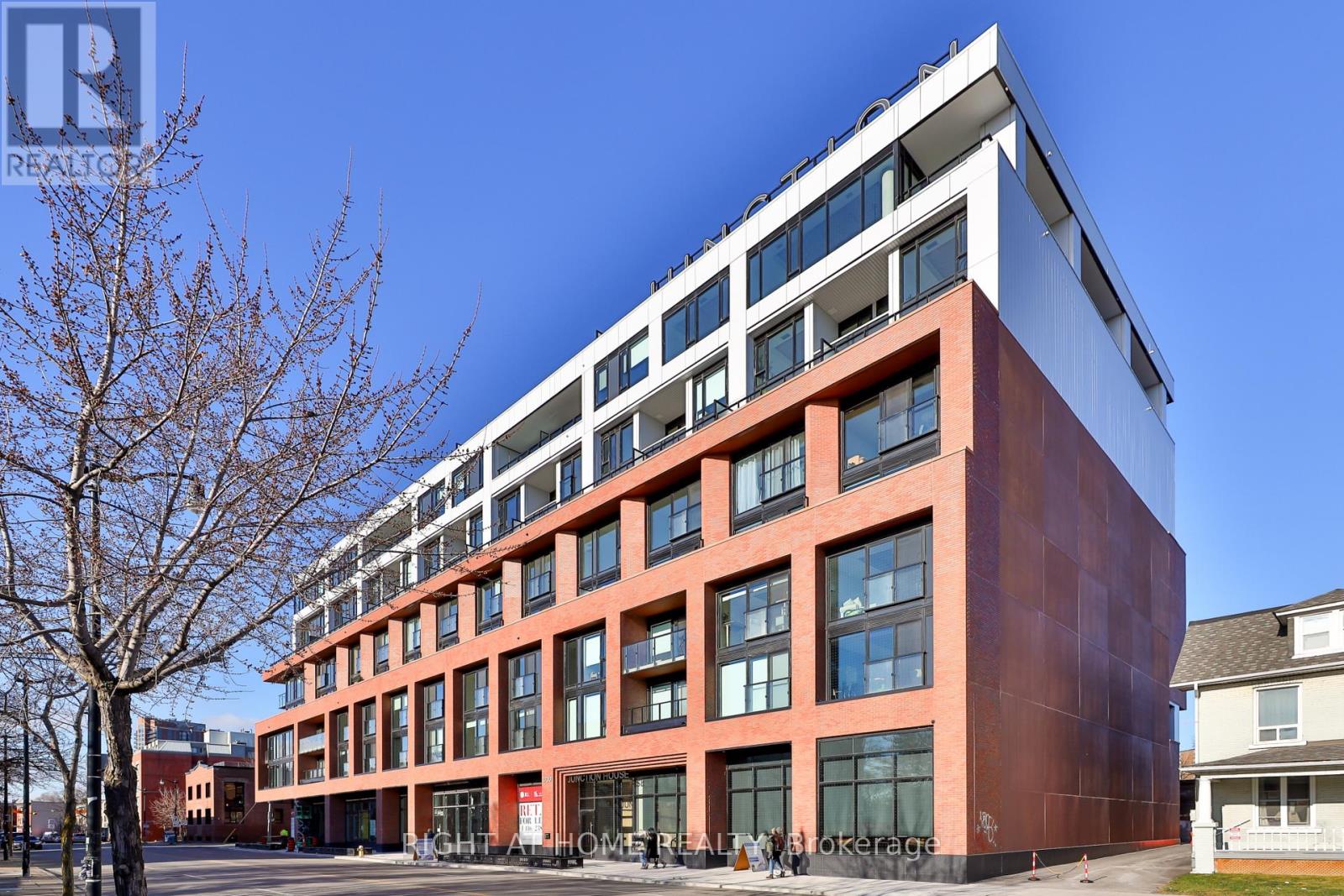 Property at 512 - 2720 DUNDAS STREET W image 1