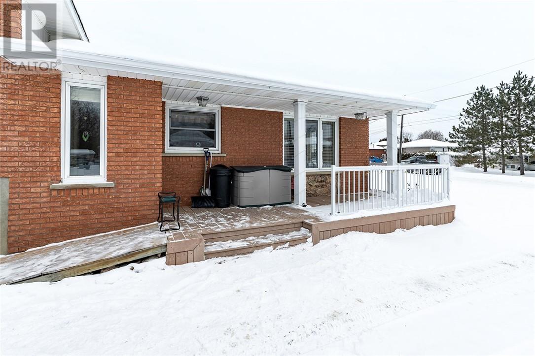 1 Firmin Court, Azilda, Ontario  P0M 1B0 - Photo 34 - 2120659