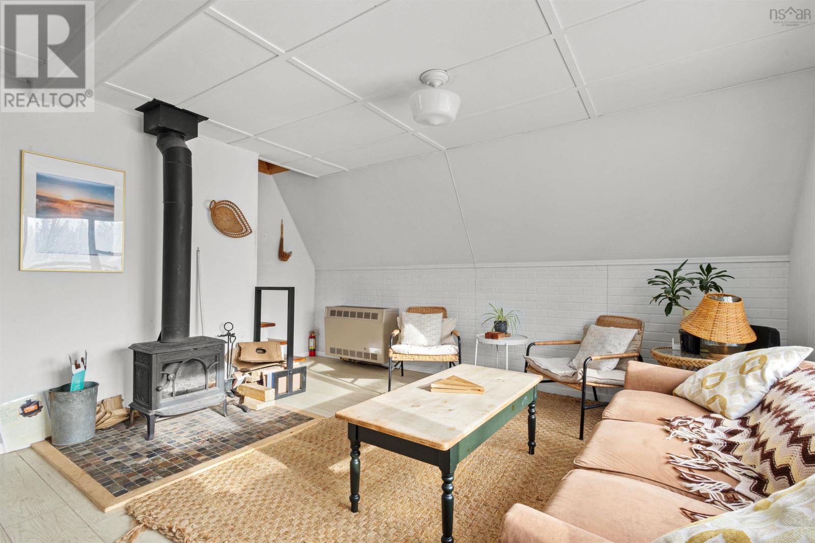 110 East Lake Road, New Albany, Nova Scotia  B0S 1P0 - Photo 6 - 202502241