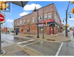 35 ERIE South, Leamington, Ontario