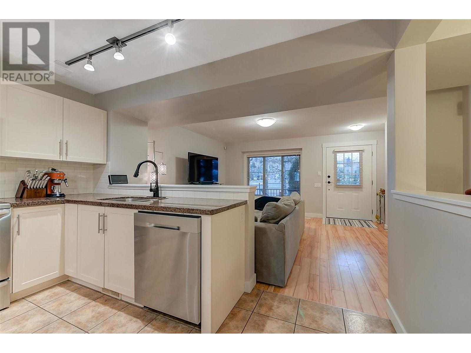 1651 Lynrick Road Unit# 142, Kelowna, British Columbia  V1P 1R4 - Photo 13 - 10334314