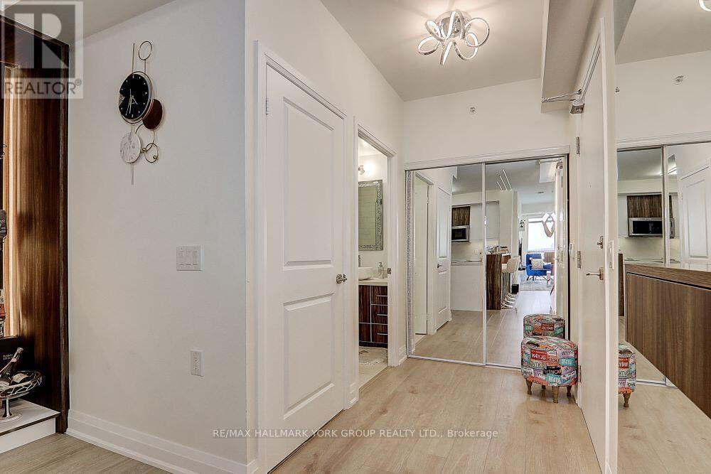 Property at 503 - 55 ONEIDA CRESCENT image 3