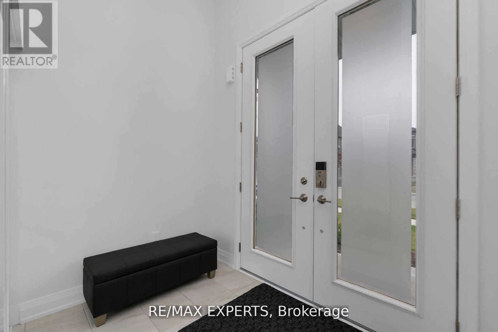 Property at 27 SWEET CICELY STREET image 5