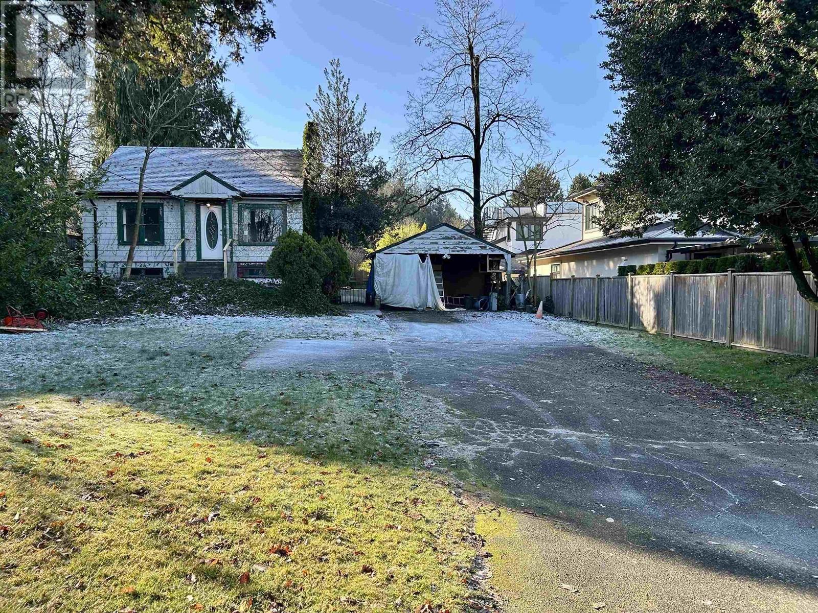 Listing Picture 5 of 6 : 6525 CANADA WAY, Burnaby / 本拿比 - 魯藝地產 Yvonne Lu Group - MLS Medallion Club Member