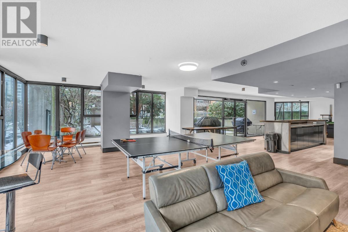 Listing Picture 23 of 26 : 1802 1155 HOMER STREET, Vancouver / 溫哥華 - 魯藝地產 Yvonne Lu Group - MLS Medallion Club Member