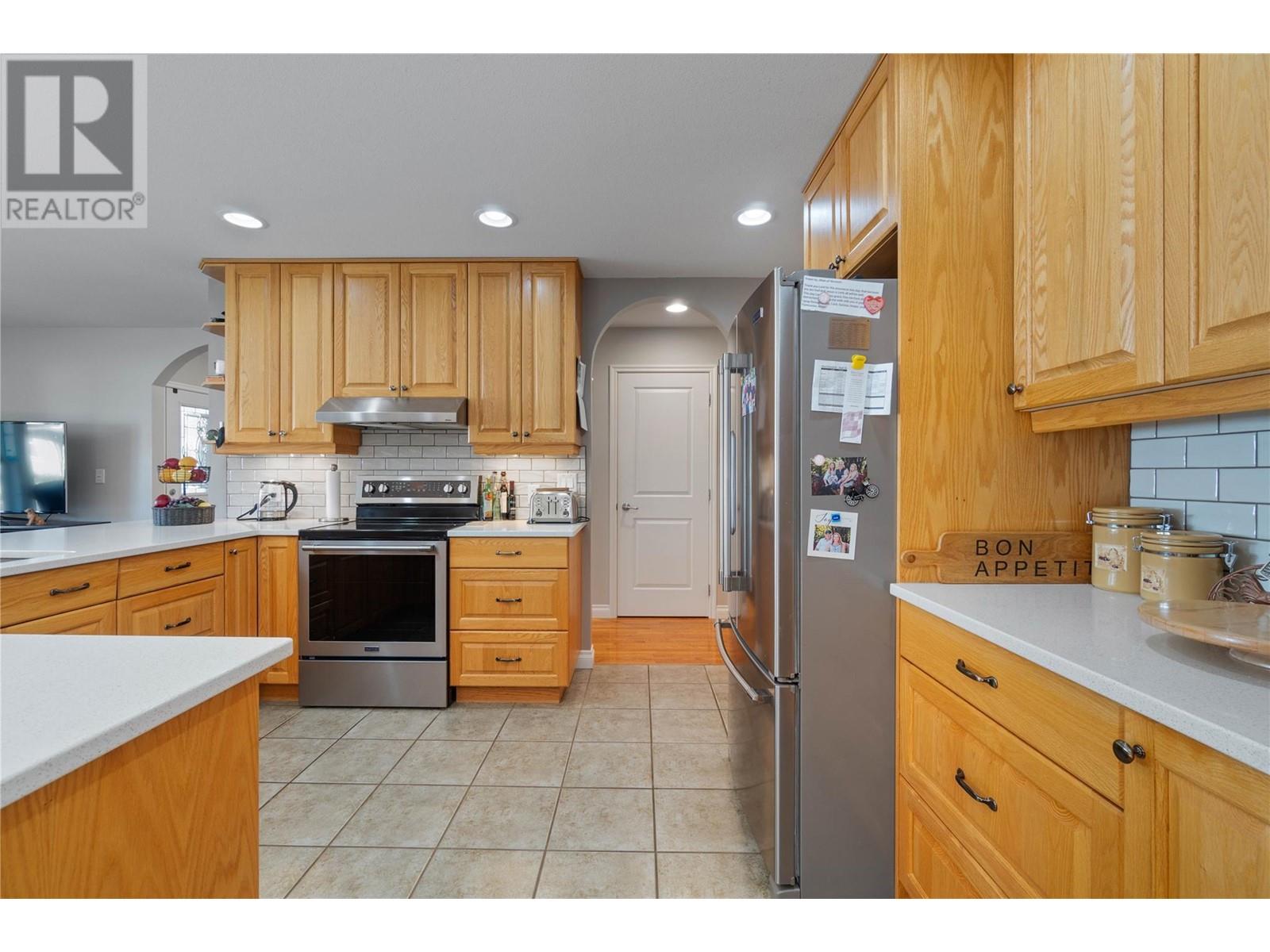 1231 10 Street Sw Unit# 38, Salmon Arm, British Columbia  V1E 0A5 - Photo 15 - 10333310