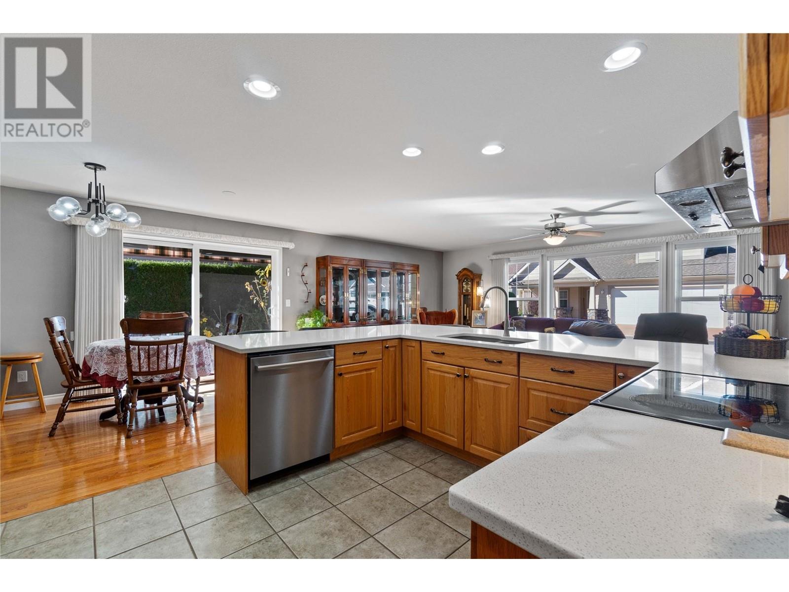 1231 10 Street Sw Unit# 38, Salmon Arm, British Columbia  V1E 0A5 - Photo 19 - 10333310