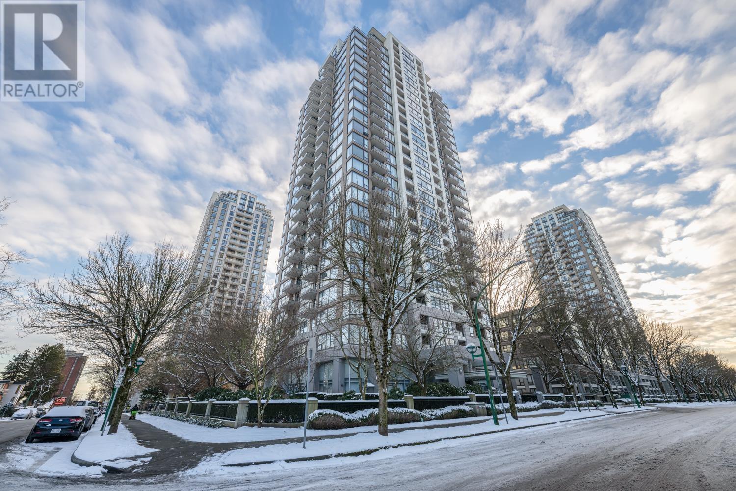 2003 7178 Collier Street, Burnaby, British Columbia  V5E 4N7 - Photo 1 - R2962994