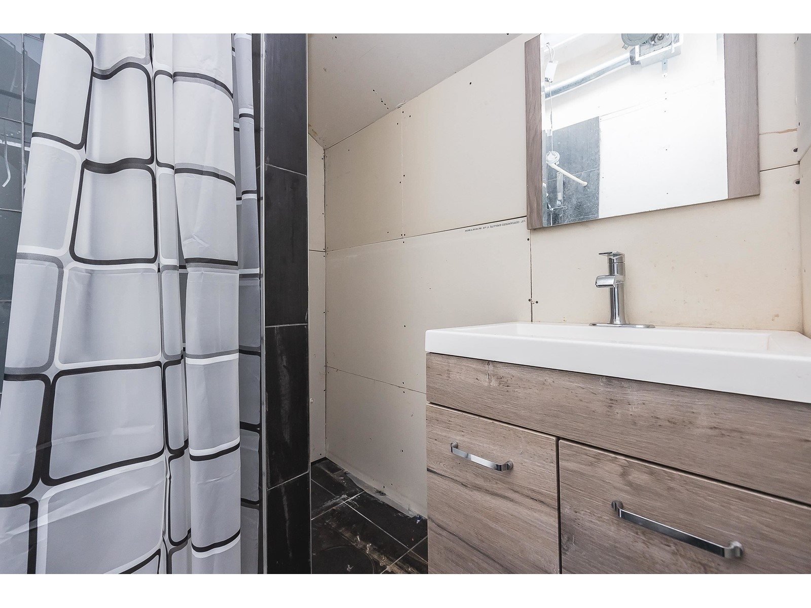 5730 132a Street, Surrey, British Columbia  V3X 2T3 - Photo 38 - R2962841