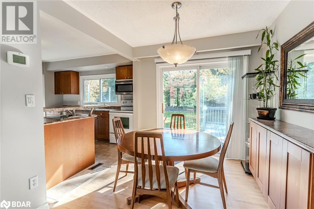 605 Big Bay Point Road, Barrie, Ontario  L4N 3Z9 - Photo 12 - 40696016