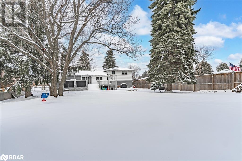 605 Big Bay Point Road, Barrie, Ontario  L4N 3Z9 - Photo 4 - 40696016