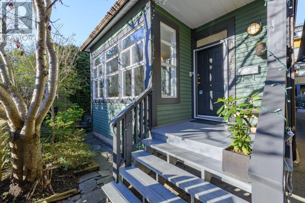 Listing Picture 27 of 40 : 1055 E PENDER STREET, Vancouver / 溫哥華 - 魯藝地產 Yvonne Lu Group - MLS Medallion Club Member