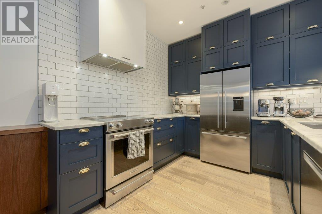 Listing Picture 8 of 40 : 1055 E PENDER STREET, Vancouver / 溫哥華 - 魯藝地產 Yvonne Lu Group - MLS Medallion Club Member