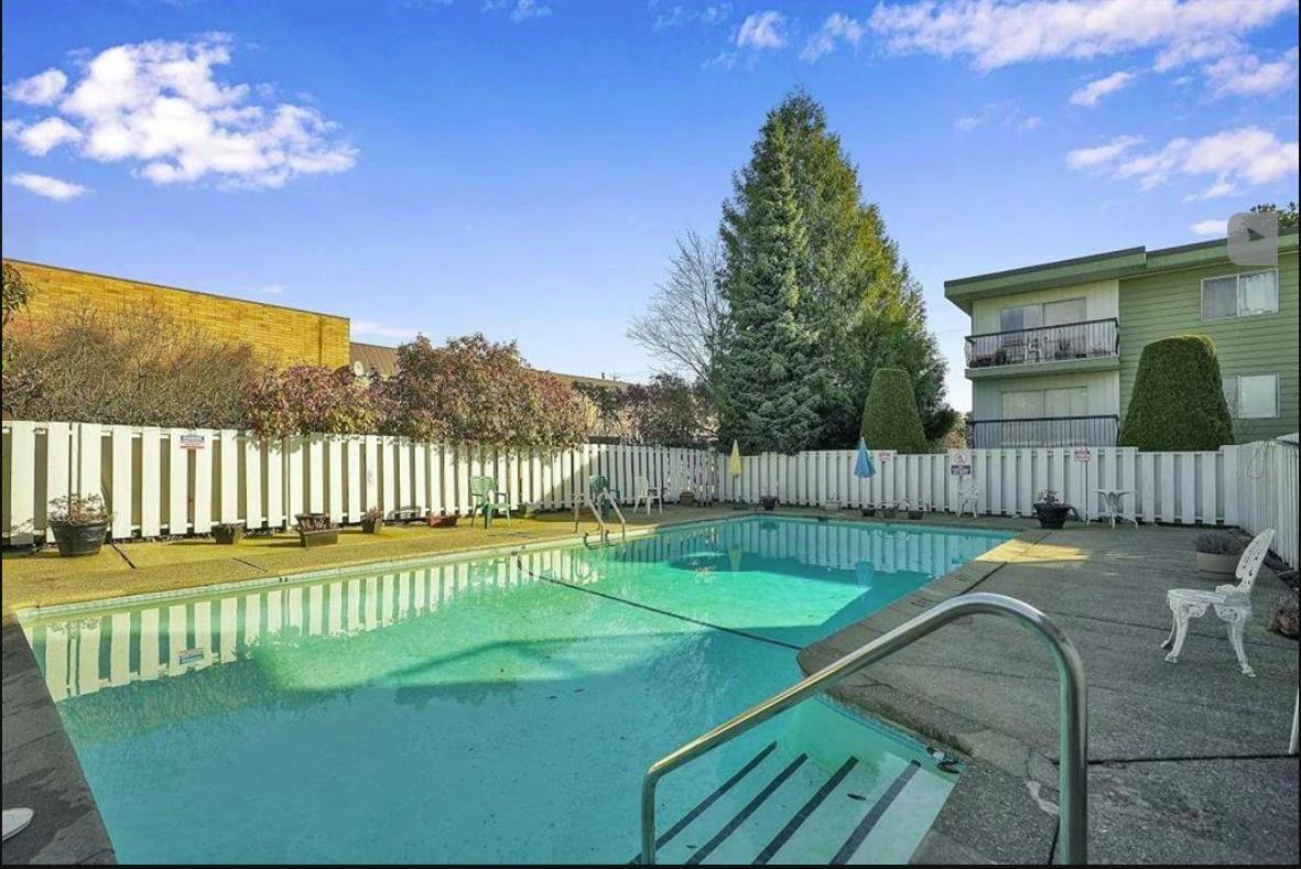 Property at 327A 8635 120 STREET image 1