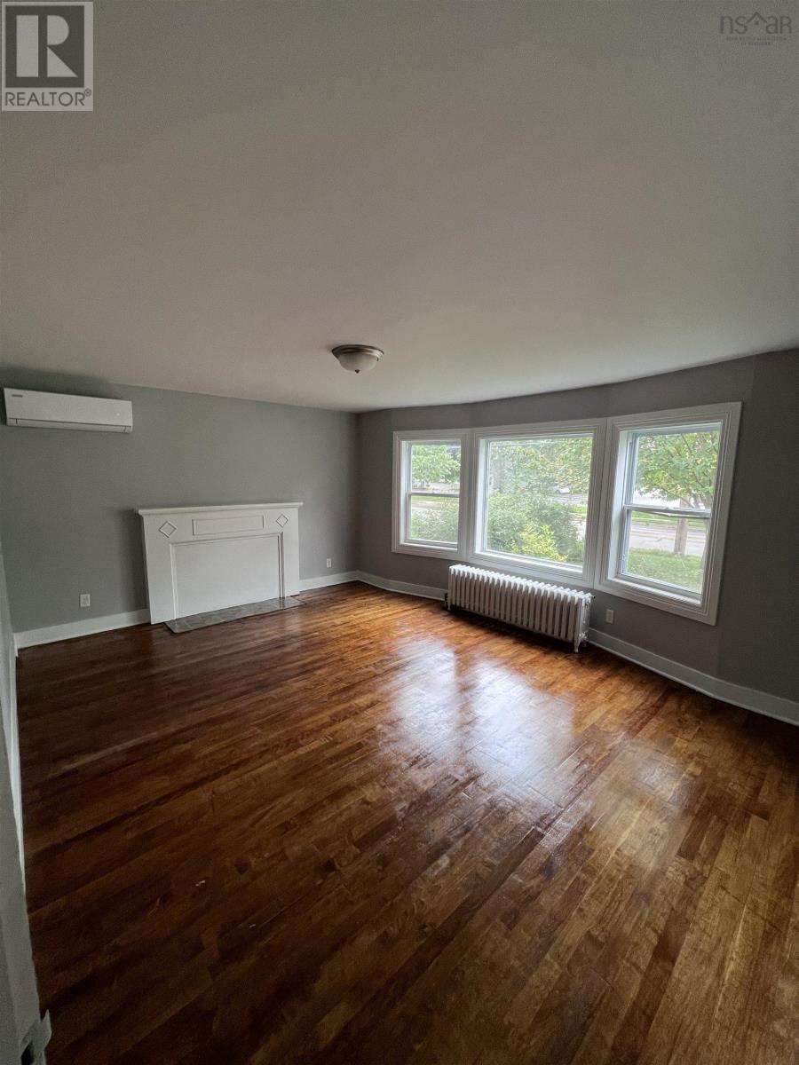 101-105 Queen Street, Truro, Nova Scotia  B2N 2B2 - Photo 12 - 202427672