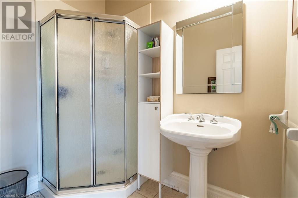 511 Martha Street, Burlington, Ontario  L7R 2R1 - Photo 25 - 40687252