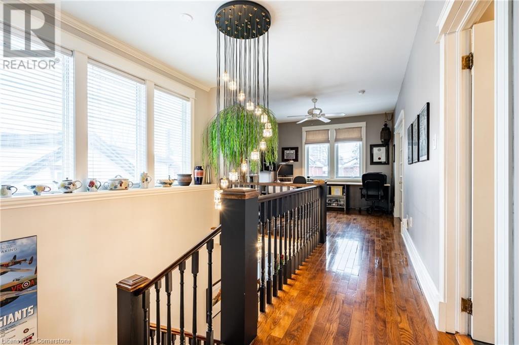 511 Martha Street, Burlington, Ontario  L7R 2R1 - Photo 17 - 40687252