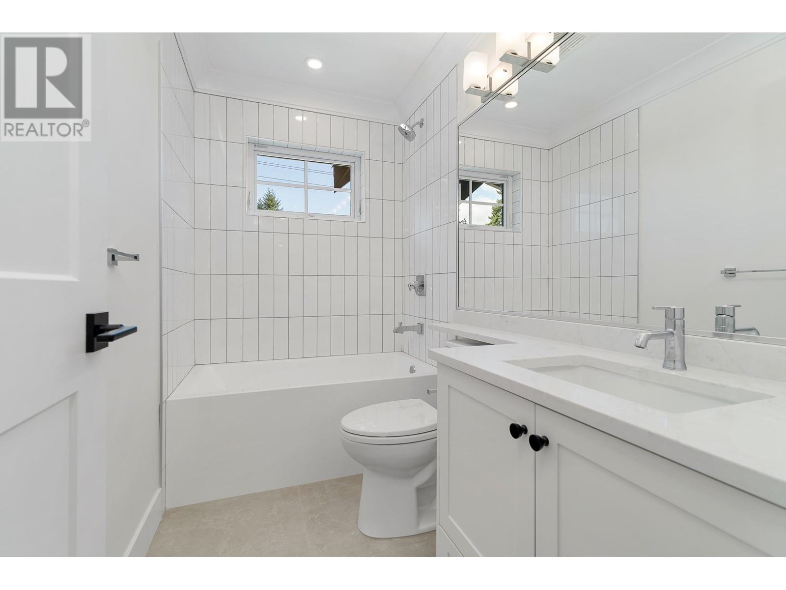 3031 Fromme Road, North Vancouver, British Columbia  V7K 2C8 - Photo 18 - R2963271