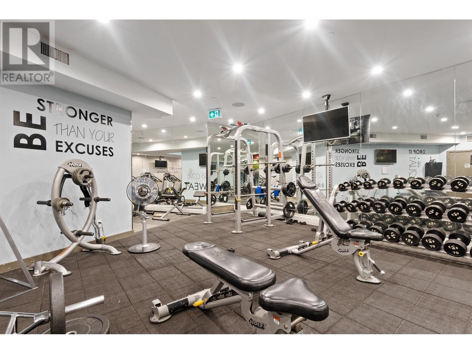 Listing Picture 21 of 24 : 504 417 GREAT NORTHERN WAY, Vancouver / 溫哥華 - 魯藝地產 Yvonne Lu Group - MLS Medallion Club Member