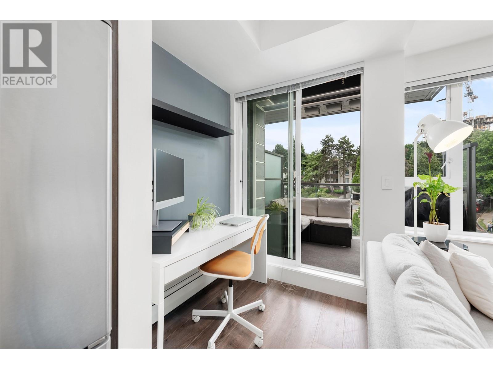 Listing Picture 5 of 24 : 504 417 GREAT NORTHERN WAY, Vancouver / 溫哥華 - 魯藝地產 Yvonne Lu Group - MLS Medallion Club Member